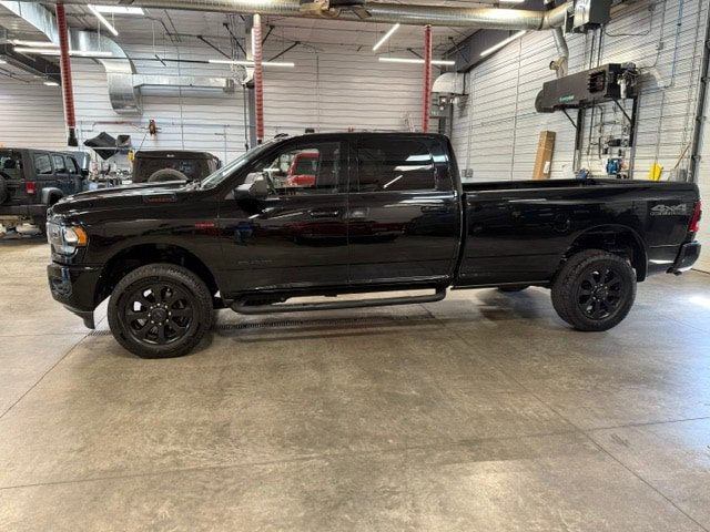 Used 2022 RAM 2500 Big Horn w/ Level C Equiment Group AWD/4WD image 34