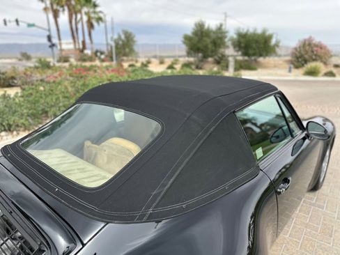 Used 1996 Porsche 911 Carrera image 26