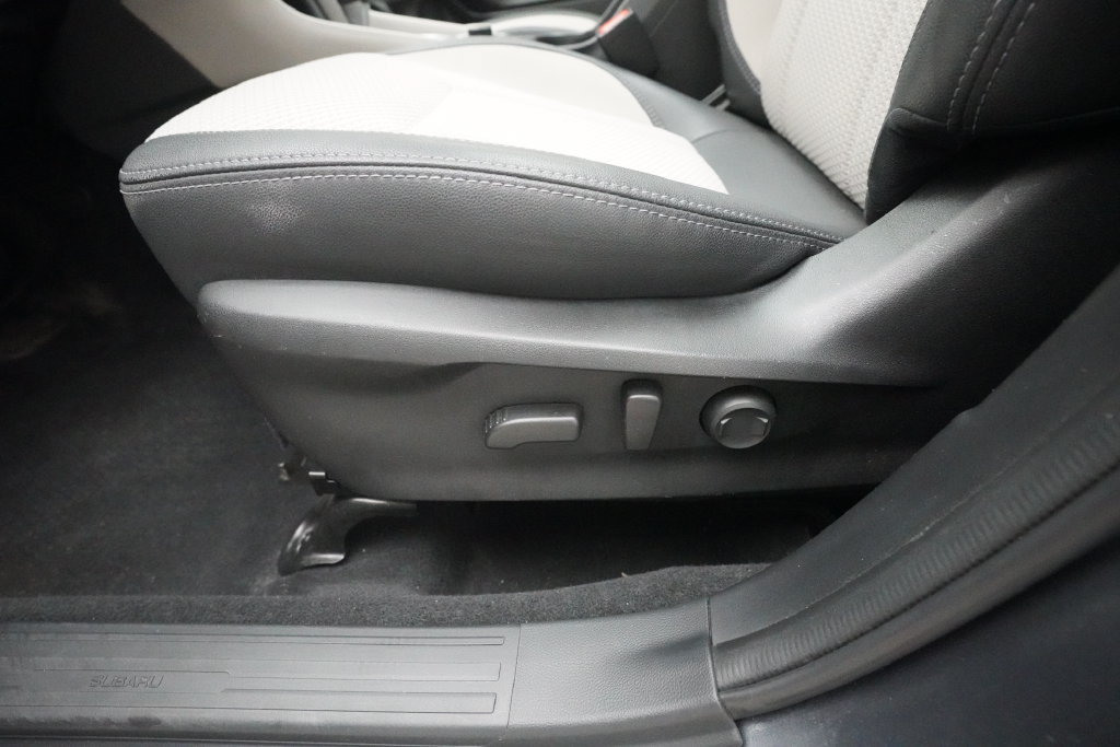 Certified 2024 Subaru Forester Premium AWD/4WD image 29