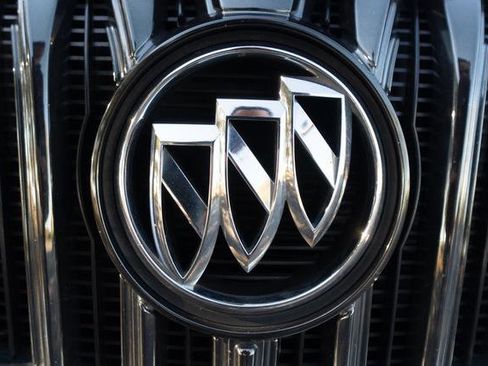 Used 2017 Buick Regal Premium w/ Driver Confidence Package #1 image 45