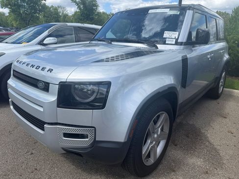 Used 2020 Land Rover Defender 110 SE AWD/4WD image 1