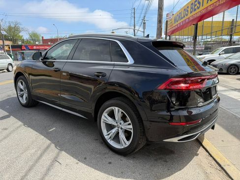 Used 2019 Audi Q8 Premium Plus w/ Premium Plus AWD/4WD image 6