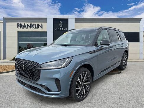 New 2025 Lincoln Aviator Black Label w/ Black Label Special Edition AWD/4WD image 3