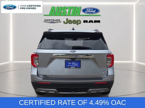 Certified 2024 Ford Explorer XLT w/ Equipment Group 202A AWD/4WD image 4