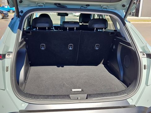 Used 2024 Hyundai Kona Limited image 8