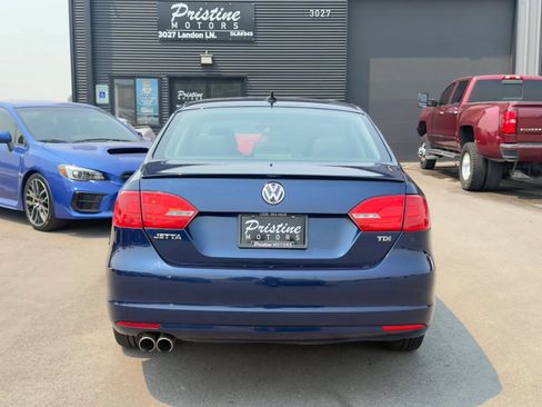 Used 2011 Volkswagen Jetta TDI FWD image 6