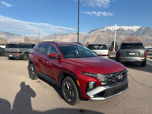 New 2026 Hyundai Tucson SEL image 3