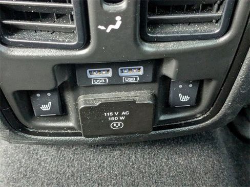 Used 2023 Dodge Durango R/T image 16