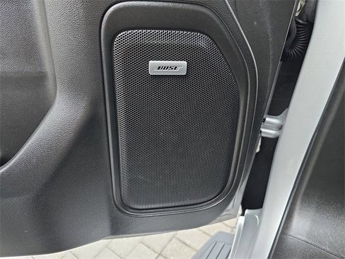 Used 2020 GMC Sierra 1500 SLT w/ SLT Premium Plus Package image 18