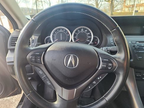 Used 2012 Acura TSX 5-speed AT image 16
