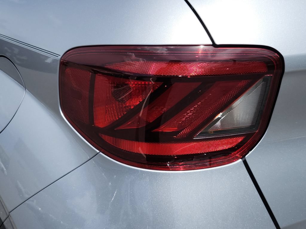 New 2026 Hyundai Venue SEL FWD image 14