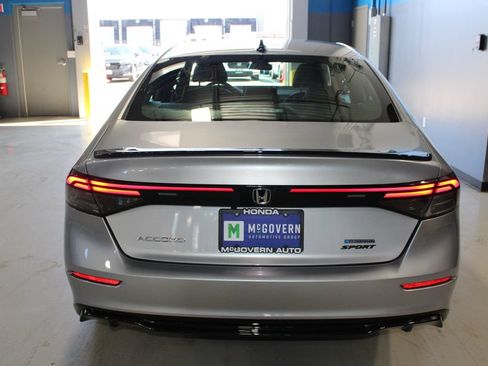 Used 2025 Honda Accord Sport image 26
