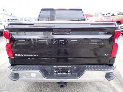 Used 2025 Chevrolet Silverado 1500 LT image 4