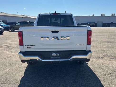 Used 2026 RAM 1500 Laramie AWD/4WD image 4