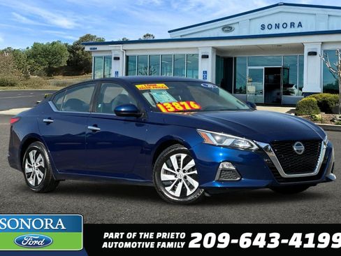 Used 2020 Nissan Altima 2.5 S FWD image 1