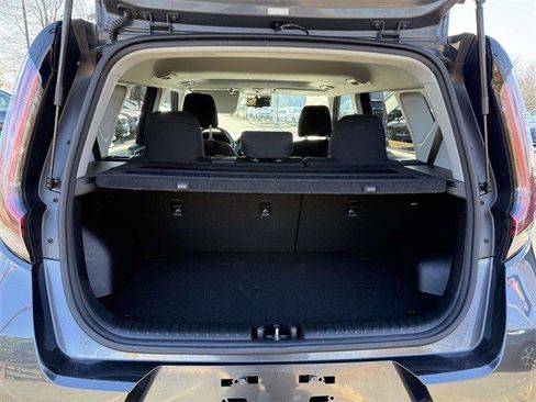 Used 2023 Kia Soul EX image 17