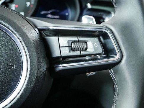 Certified 2026 Porsche Macan Turbo AWD/4WD image 11