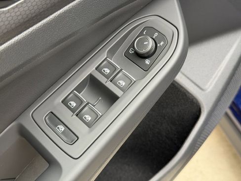 Used 2024 Volkswagen GTI SE w/ SE Leather Seats Package image 27