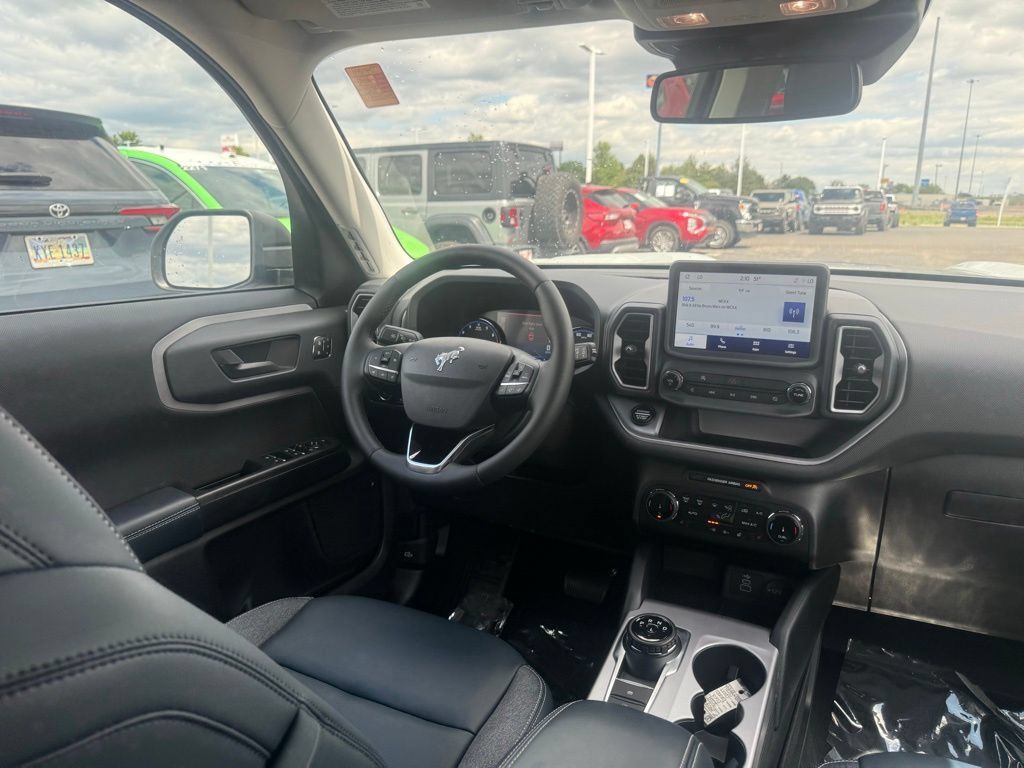 New 2024 Ford Bronco Sport Outer Banks AWD/4WD image 49