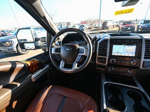 Used 2019 Ford F350 King Ranch w/ King Ranch Ultimate Package image 32