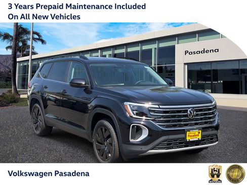 New 2026 Volkswagen Atlas SE FWD image 1