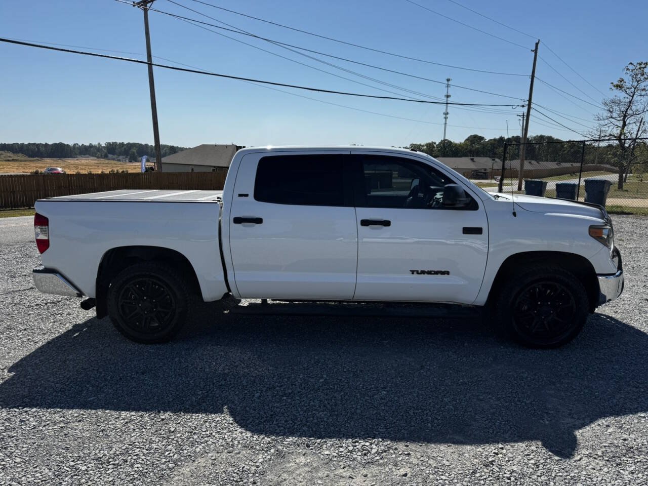 Used 2019 Toyota Tundra SR5 w/ SR5 Upgrade Package AWD/4WD image 4