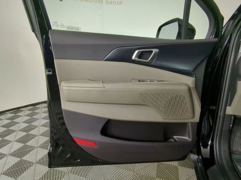 New 2026 Kia Carnival image 30