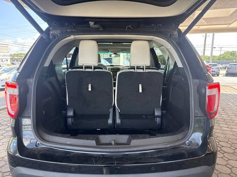 Used 2016 Ford Explorer Platinum AWD/4WD image 8