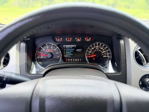 Used 2014 Ford F150 FX4 w/ Equipment Group 402A Luxury AWD/4WD image 27