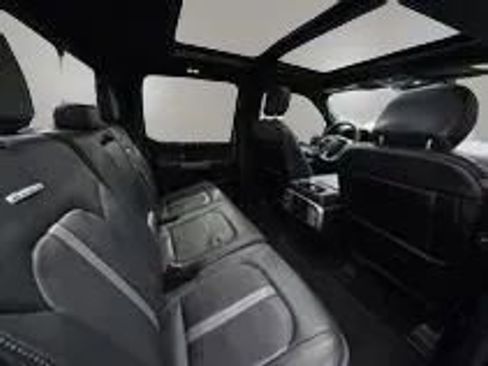 Used 2018 Ford F150 Platinum w/ Equipment Group 701A Luxury AWD/4WD image 13