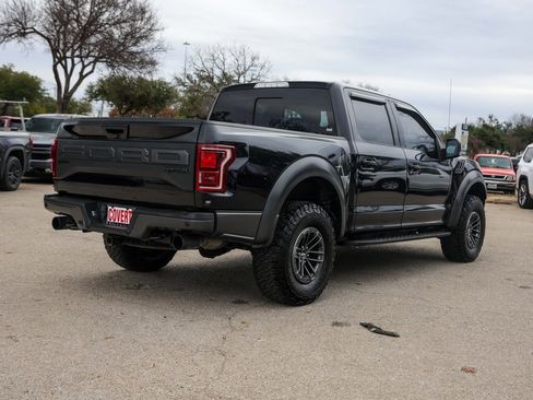 Used 2019 Ford F150 Raptor w/ Equipment Group 802A Luxury image 4