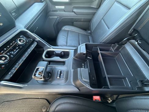 Certified 2024 GMC Sierra 1500 Denali image 26