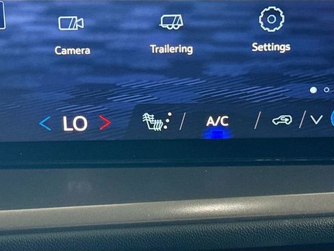 New 2026 Chevrolet Traverse LT w/ LPO, Floor Liner Package AWD/4WD image 20