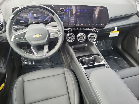 Used 2026 Chevrolet Blazer EV LT w/ LPO, Blackout Package image 24