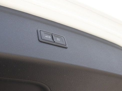 Used 2025 Audi Q5 2.0T Premium Plus image 6