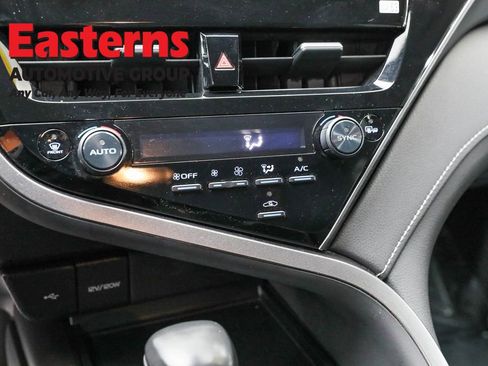 Used 2024 Toyota Camry SE FWD image 20