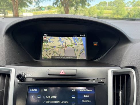 Used 2018 Acura TLX V6 w/ Technology Package FWD image 21