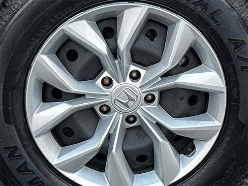 Used 2023 Honda CR-V LX image 7