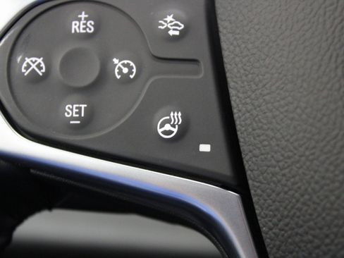 Used 2021 Chevrolet Traverse Premier w/ LPO, Cargo Package image 42