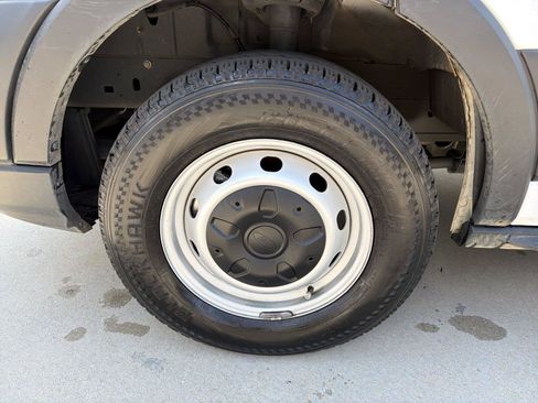 Used 2023 Ford Transit 150 Medium Roof RWD image 9