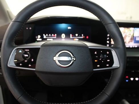 Used 2025 Nissan Murano Platinum w/ Cargo Package AWD/4WD image 45