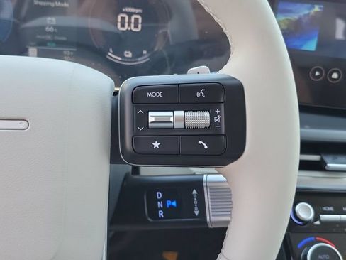New 2026 Hyundai Santa Fe SE FWD image 8