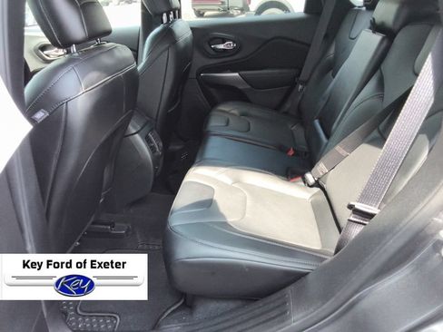 Used 2022 Jeep Cherokee Limited AWD/4WD image 15