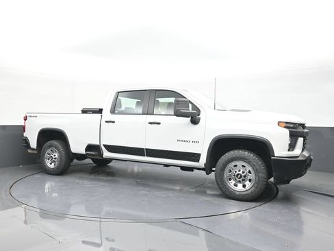 Used 2022 Chevrolet Silverado 2500 W/T AWD/4WD image 14