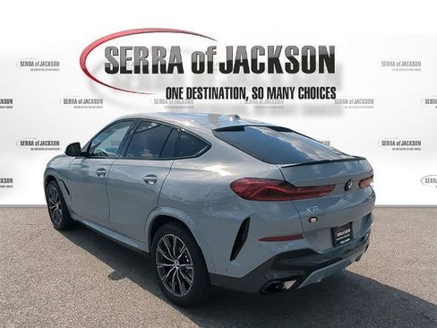 Used 2026 BMW X6 xDrive40i AWD/4WD image 7