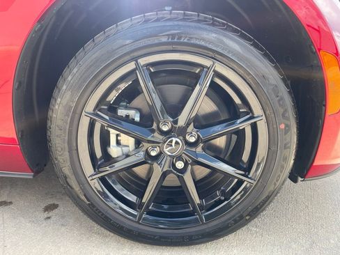 Used 2025 MAZDA MX-5 Miata Sport RWD image 21