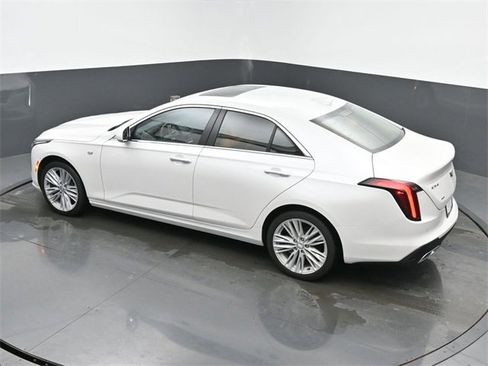 Certified 2025 Cadillac CT4 Premium Luxury image 40