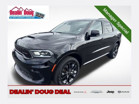 Used 2024 Dodge Durango GT image 1
