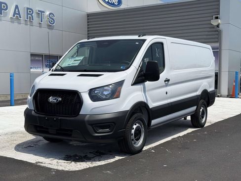 New 2026 Ford Transit 250 Low Roof w/ Load Area Protection Package RWD image 7