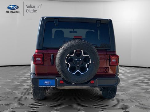 Used 2021 Jeep Wrangler Sport S image 9